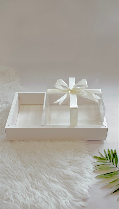 باکس گل و هدیه